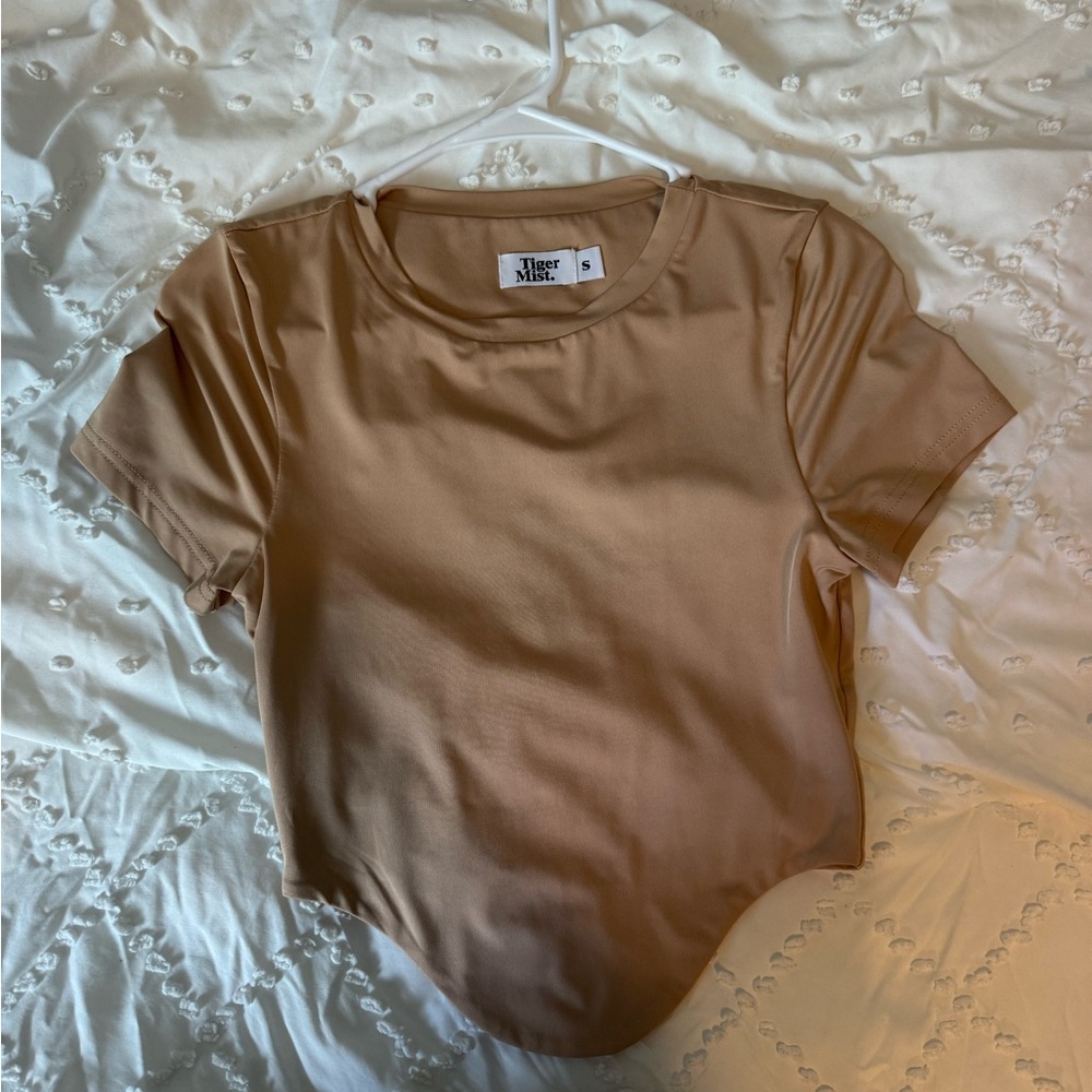 Tiger Mist Women's Camel asymmetric shirt